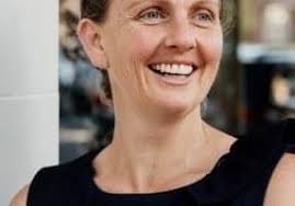 Who runs the Newcastle Birth Movement?