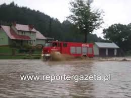25 czerwca 2009 edytuj kod. Www Reportergazeta Pl Powodz Wielopole Skrzynskie Czwartek 25 Czerwca 2009 Cz Ii Youtube
