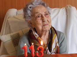 How to use old in a sentence. Spain 113 Year Old Woman Believed To Be Spain S Oldest Person Living Survives Coronavirus The Economic Times