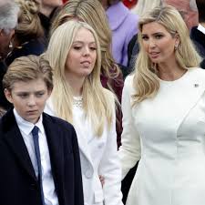 President donald trump's daughter, tiffany trump, graduated from the post tiffany trump graduates from georgetown law school, president congratulates her appeared first on uinterview. Was Macht Eigentlich Tiffany Trump Stern De