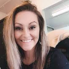 Cassandra Engels's Instagram, Twitter & Facebook