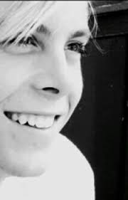 A Twisted Fairy-Tale {A Riker Lynch/R5 and Andrea Rusett fanfic} |complete| 