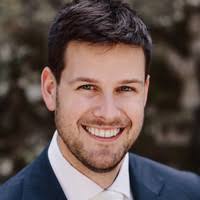 Tomhas Lynch Email & Phone Number