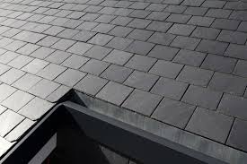 Innenliegende Kastenrinne Detail Einfamilienhaus In Marsberg Schiefer Wohnen Efh Baunetz Wissen Schiefer Dach Schieferdach Schiefer Fassade