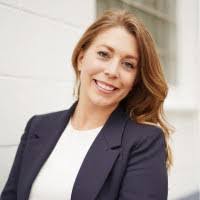 Ali Woodruff's Instagram, Twitter & Facebook