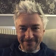 Jonathan Edwards (@JDE66)