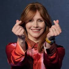 Bryce Dallas Howard: 'I can't be trusted around famous people'