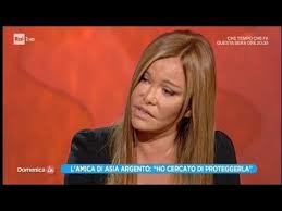 Vera gemma is an italian film actress. Chi E Vera Gemma Eta Fidanzato Prima E Dopo E Instagram