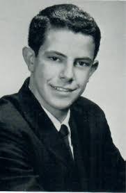 Robert Hailstone's Instagram, Twitter & Facebook