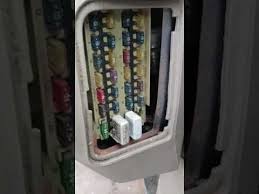 1994 to 1996 grand jeep cherokee fuse and relays box youtube 1994 to 1996 grand jeep cherokee fuse and relays box