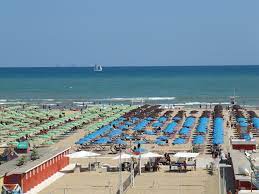 Ai fost acolo cînd am vrut. Infotrip Rimini Italia Blog Veltravel