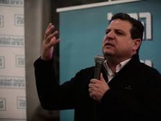 היכן צמח דר עופר כסיף ומדוע הגיע לכנסת כך הצליח דר עופר כסיף להיבחר לכנסת. ×¢×•×¤×¨ ×›×¡×™×£ Mako
