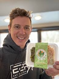 Shannon Lecompte's Instagram, Twitter & Facebook