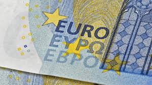 Streifen mit einem speziellen hologramm auf der oberseite 2. Neue Euroscheine Alles Zu Sicherheitsmerkmalen Zeitplan Und Motiven