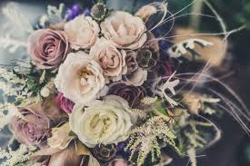 Are you looking for bulk flower bulbs for sale? How To Save Money On Flowers For Your Nyc Wedding Brides On A Mission