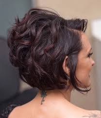 On the hunt for flattering hairstyles for thick hair? 20 Popular Short Haircuts For Women With Thick Hair Short Haircuts