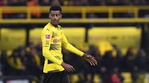 Alexander isak destined for big things after stellar euro 2020. Liebe Auf Den Zweiten Blick Bvb Talent Isak Sorgt Fur Furore Eurosport
