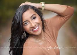 nina ewing 💕 (@ninaewingg)