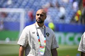 Sofyan Amrabat se met en retrait de la sélection marocaine après un conflit avec Mohamed Ouahbi : « Je suis indisponible tant qu'il restera en poste » — L'Équipe