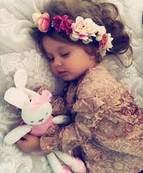 So many amazing and beautiful cute baby photo ideas you can try with your lovely little one. Shhhhhh Don T Make Any Noise She S On Another Planet Cute Baby Girl Cute Baby Pictures Cute Little Baby