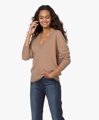 Do not forget to please yourself with an excellent sweater made of. Equipment Madalene Cashmere V Neck Sweater Camel 19 0 006109 Sw01372