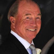 Lauren hough and mark phillips photos, news and gossip. Captain Mark Phillips Seine Freundin Spricht Uber Die Beziehung Bunte De