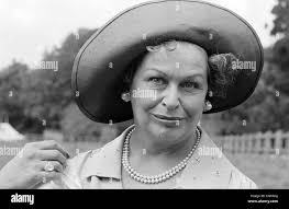 Margaret at the mirror hi-res stock photography and images