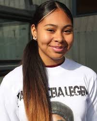 Tatianna Grant's Instagram, Twitter & Facebook