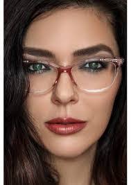 Kara Vincent's Instagram, Twitter & Facebook