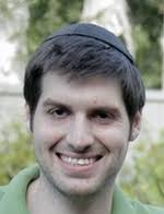 Tamir Goodman invents basketball training device