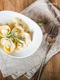 Hausgemachte Tortellini Mit Pilz Ricotta Fullung Rezept Kitchen Stories Rezept Rezepte Hausgemachte Tortellini Tortellini
