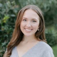 Madeleine Johnston's Instagram, Twitter & Facebook