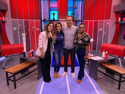 O republicano foi secretário de defesa dos presidentes gerald ford e george w. Daiane Dos Santos Daniele Hypolito E Jade Barbosa Relembram Historias Divertidas No Boleiragem Boleiragem Ge