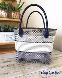 男前バッグ のオーダー品です インスタに以前載せた作品の中から お選びくださいました 爽やかな配色のバッグ 大容量なのでこれからの季節にたくさん使って頂けたら嬉しいです オーダー誠に有難うございました 男前バッグ ジュエリーバッグ ジュエリー