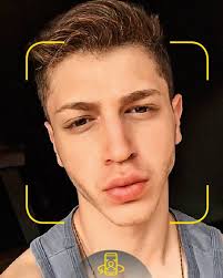 Jovem mineiro é triunfo em língua estrangeira