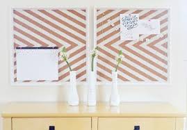 Transformer Des Cadres En Tableaux De Liege Ikea Hack Diy Paint Projects Easy Diy Paint Home Diy