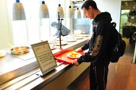 Dutch Quad There Is An Assortment Of Choices For Students Interested In Staying Kosher While Away From Home Residence Hall Quad Dining