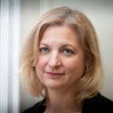 Jennifer Luff's Instagram, Twitter & Facebook