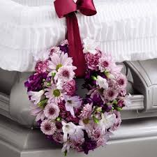 Browse flowers for the cremation urn or cremation memorial service, including urn wraps and other displays. Flowers Arrangement For Funeral Delivery Send Flowers