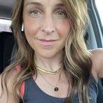 Tonya Forst's Instagram, Twitter & Facebook