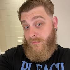 Does anyone know this man? His name is Andre Beache, 44 he lied about his  age saying he was 37, and he is extremely dishonest and controlling. He  really lives in Sumter,