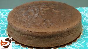 Se usate l'impastatrice (planetaria) è ancora più facile. Pan Di Spagna Al Cacao Soffice E Alto Dolci Al Cioccolato Speziata
