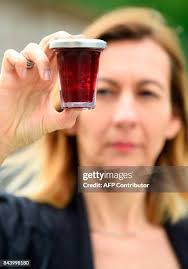 536 Sweet Lorraine Stock Photos, High-Res Pictures, and Images