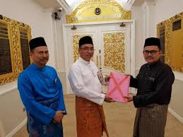 Ybhg datuk salhah binti salleh. Belanjawan Sulung Kerajaan Ph