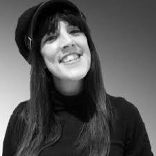 Tara Chinn's Instagram, Twitter & Facebook