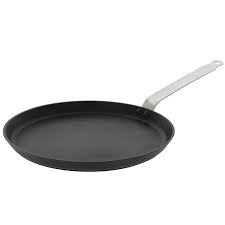 Made from aluminum, which spreads heat evenly and energy efficiently, and makes it easier to. De Buyer Hoc Intense Crepe Pan 26 Cm Finnish Design Shop