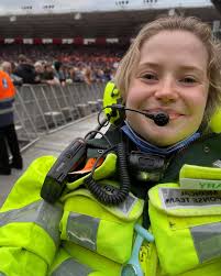 Mary Strutt (@MaryStrutt)