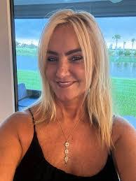 Tammy Carlson's Instagram, Twitter & Facebook