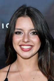 Taylor Kellam's Instagram, Twitter & Facebook