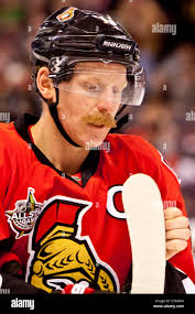 Ottawa senators captain daniel alfredsson hi-res stock photography and  images